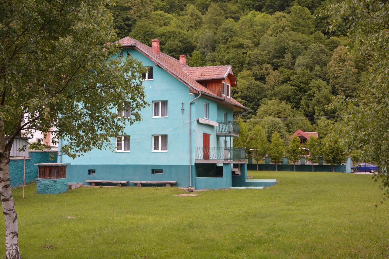 Hotel Casa Verde Rîu de Mori Exterior foto